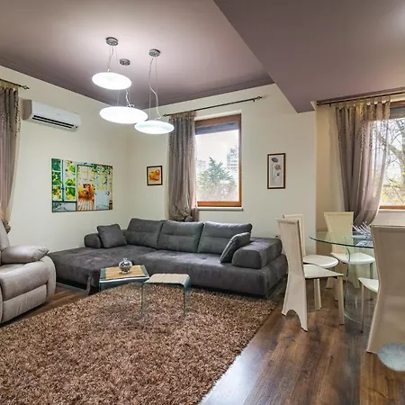 Cosy Luxury Flat In The Centrum- 90sqm - 3 Rooms. Apartment