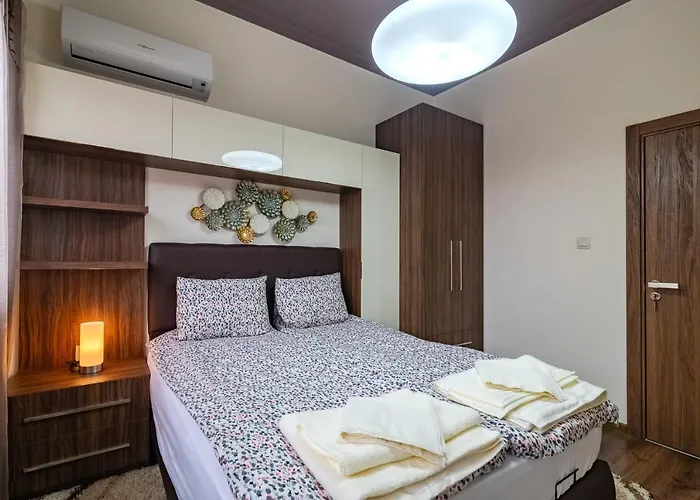 Cosy Luxury Flat In The Centrum- 90sqm - 3 Rooms. Appartement